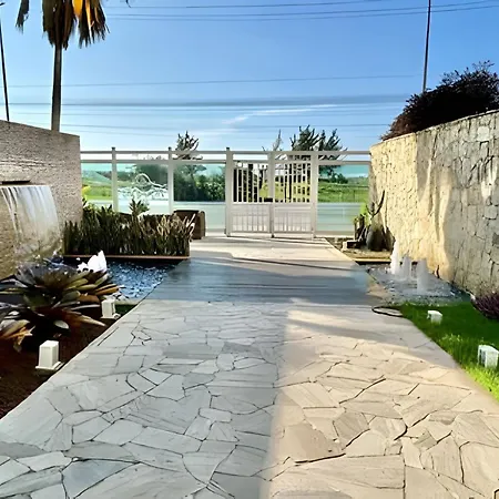 Confortável Flat, Edifício beira-mar com Piscina e hidro-2